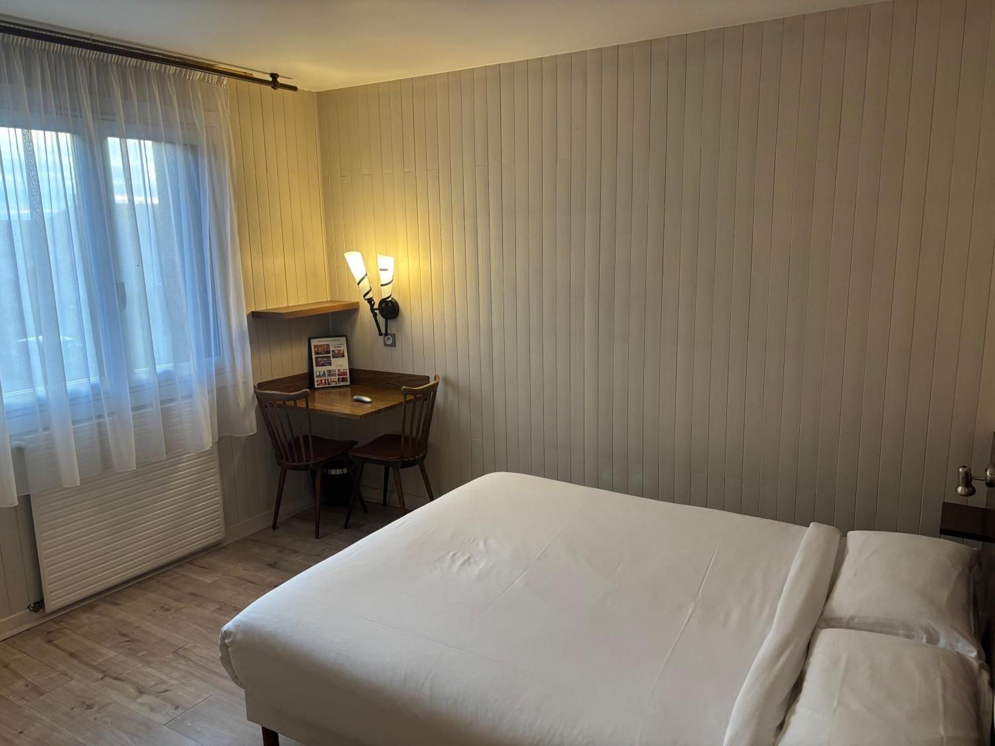 Auberge De Costaroche 알베르빌 외부 사진