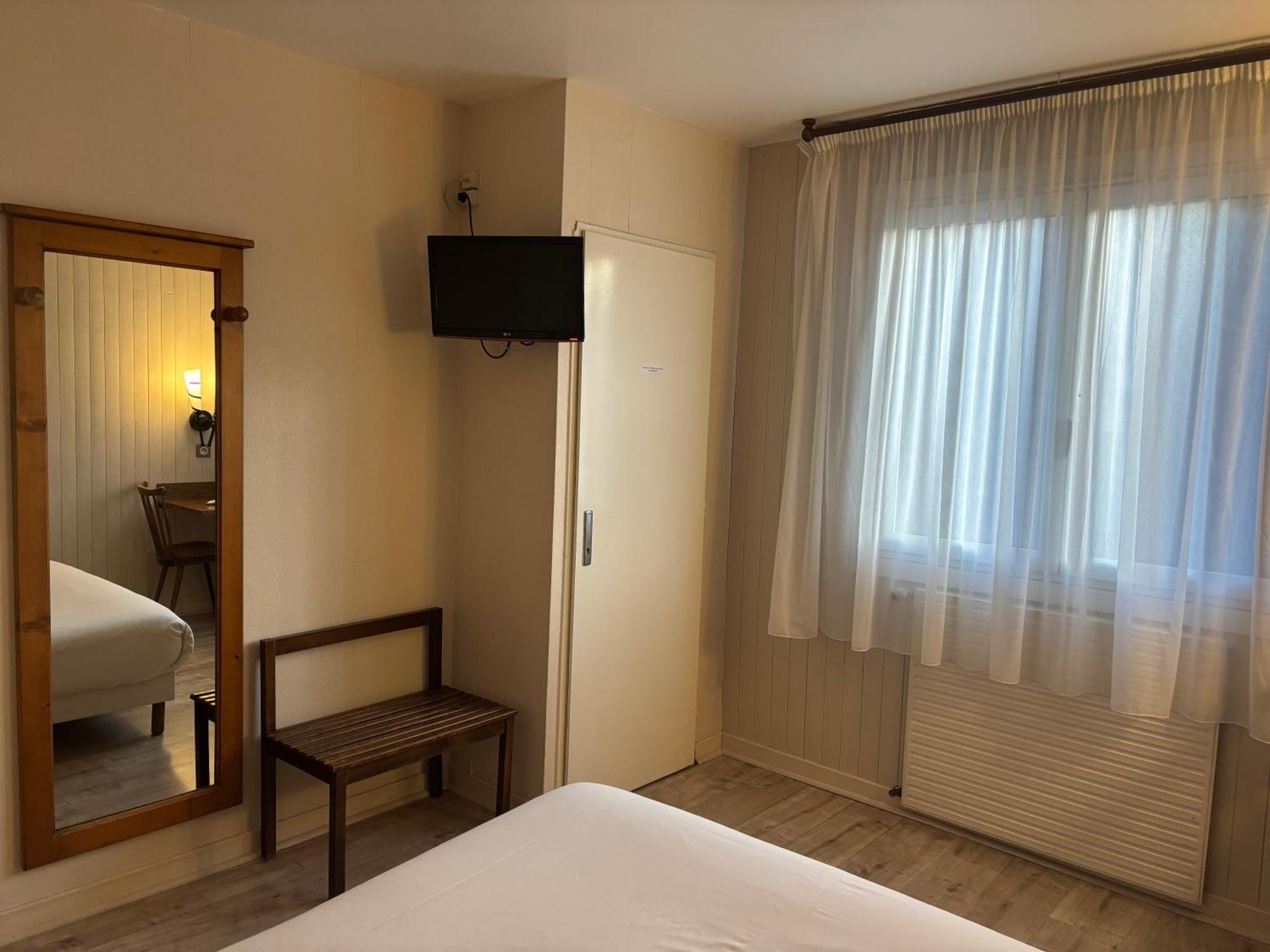 Auberge De Costaroche 알베르빌 외부 사진