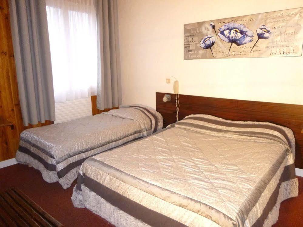 Auberge De Costaroche 알베르빌 외부 사진