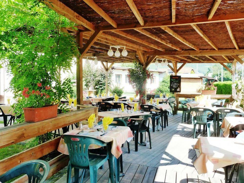 Auberge De Costaroche 알베르빌 외부 사진