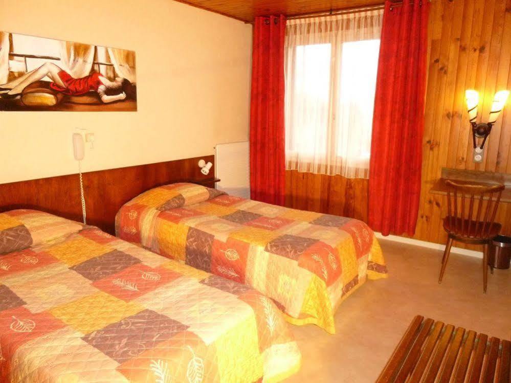 Auberge De Costaroche 알베르빌 외부 사진